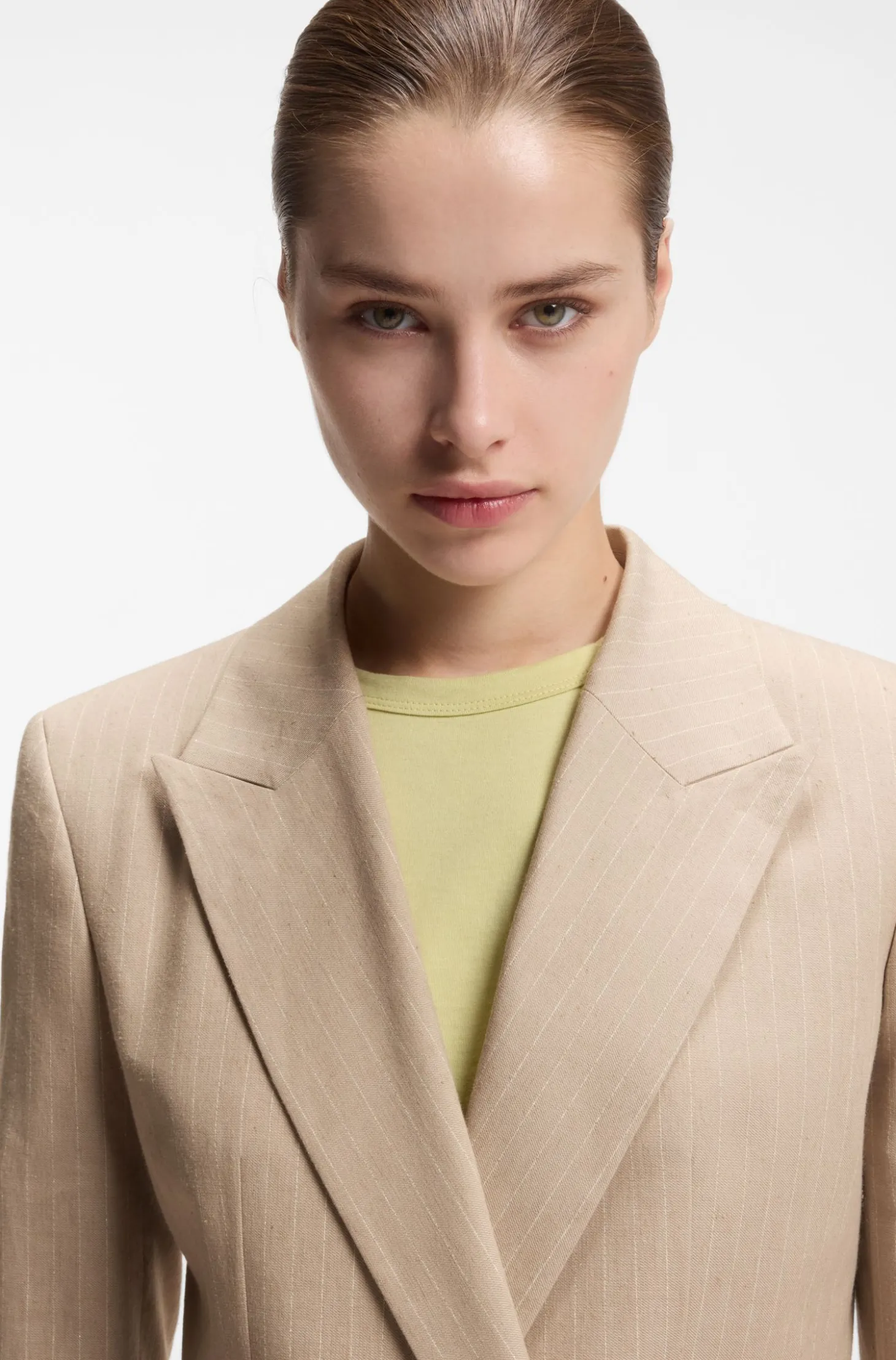 Regular-Fit Blazer aus Baumwoll-Mix mit Nadelstreifen