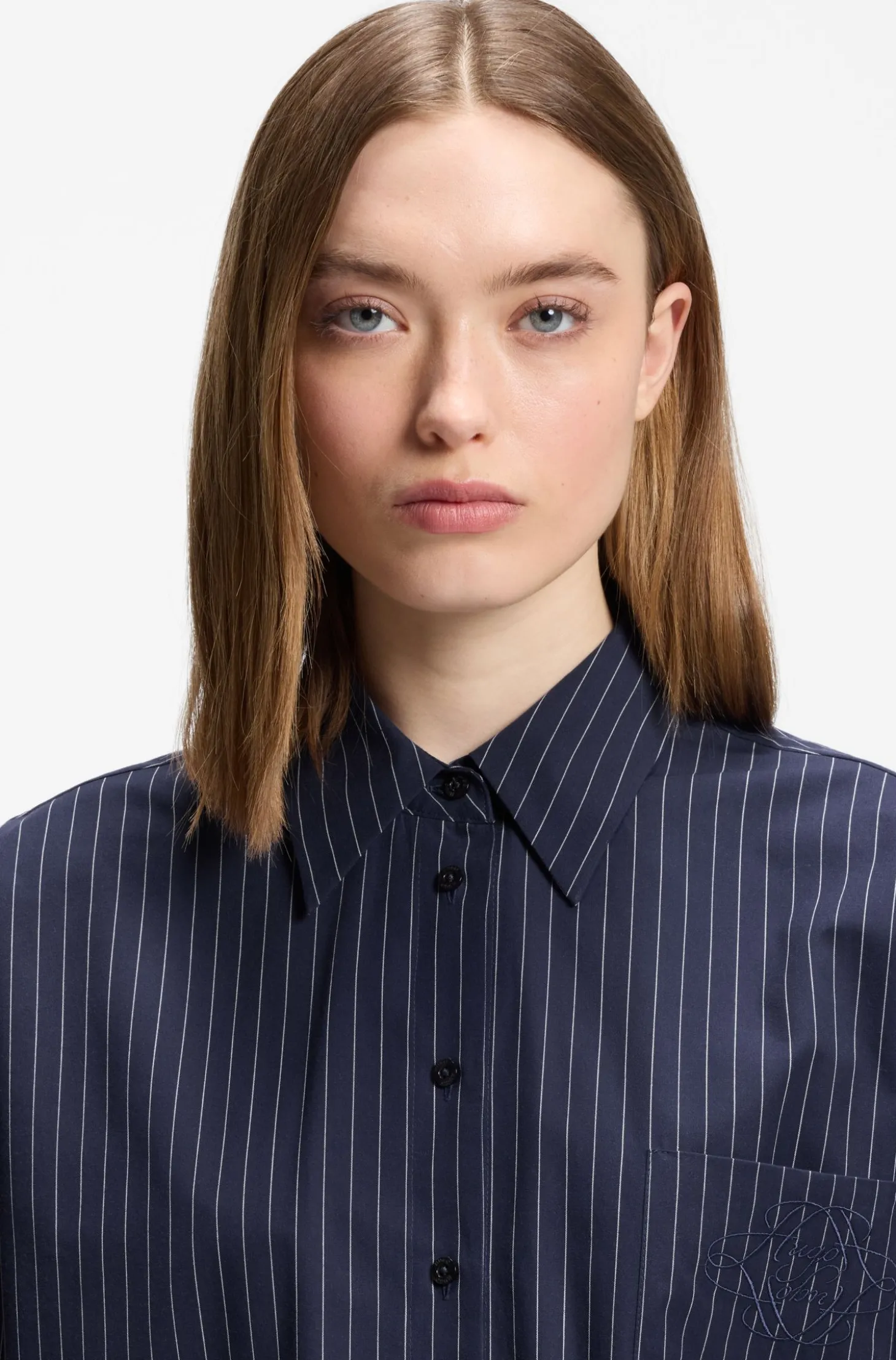 Regular-Fit Bluse aus Baumwoll-Popeline mit Nadelstreifen