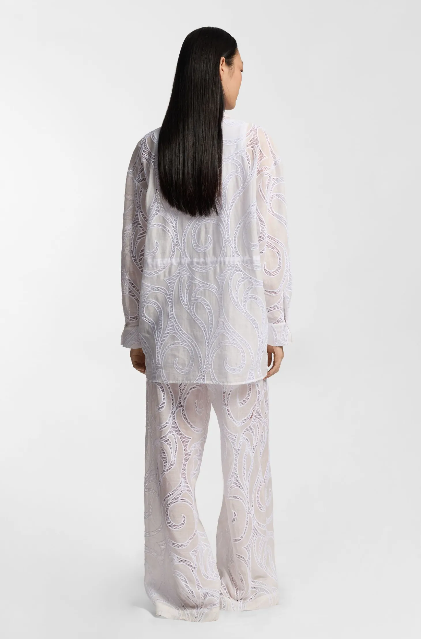 Regular-Fit Bluse mit Blumenstickerei