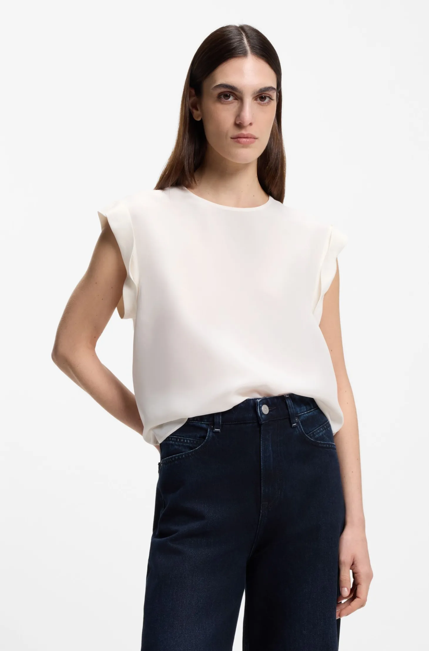 Regular-Fit Bluse mit Schlüsselloch-Detail auf der Rückseite