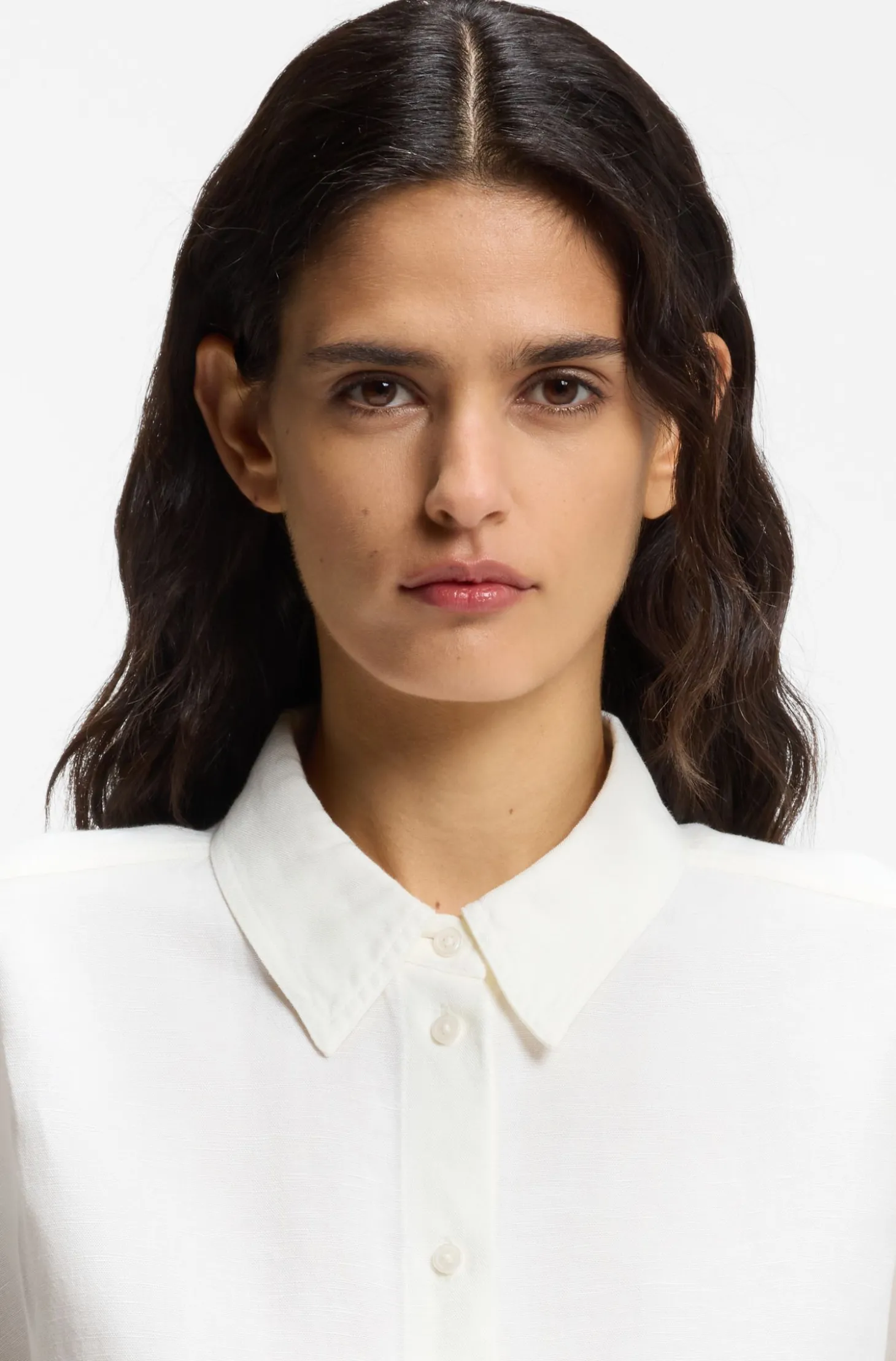 Regular-Fit Bluse mit umgeschlagenen Ärmelbündchen