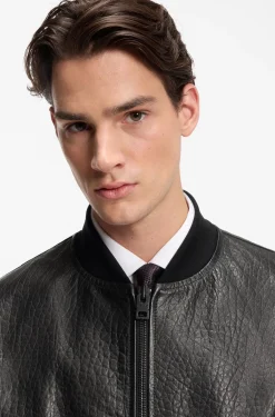 Regular-Fit Bomberjacke aus gemustertem Leder