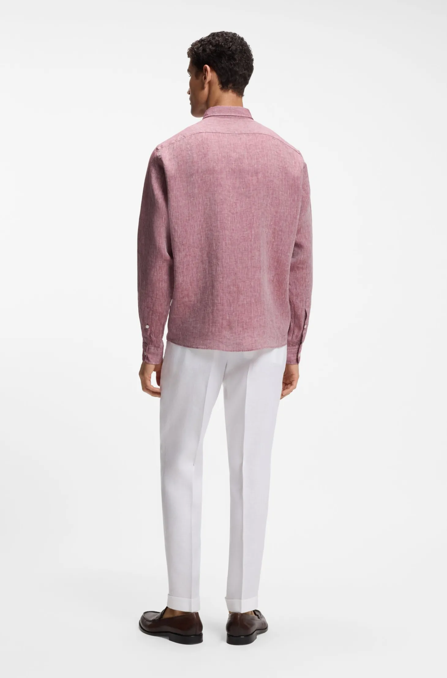 Regular-Fit Hemd aus Leinen mit Button-Down-Kragen