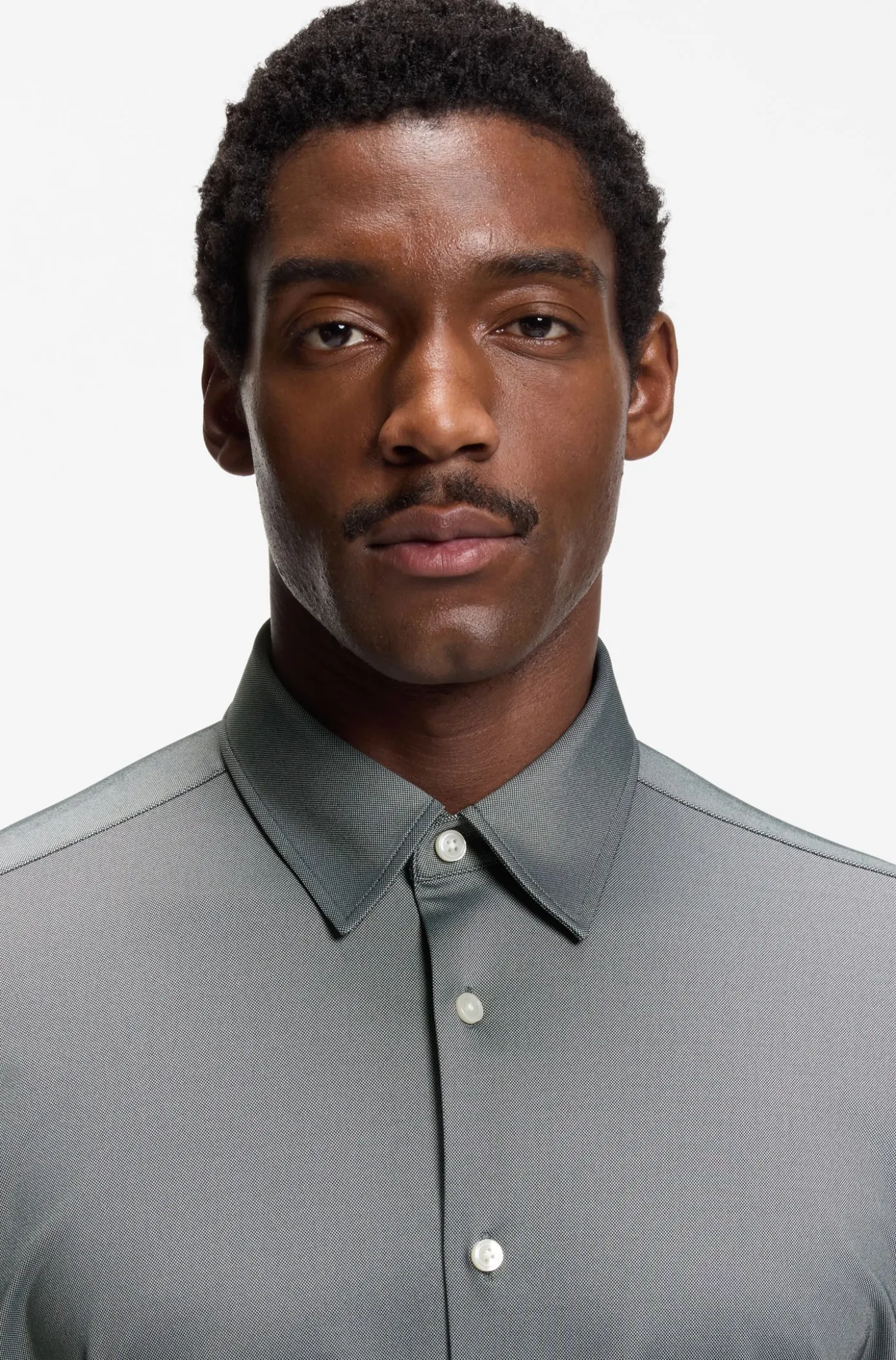 Regular-Fit Hemd aus Performance-Stretch-Jersey mit Oxford-Struktur