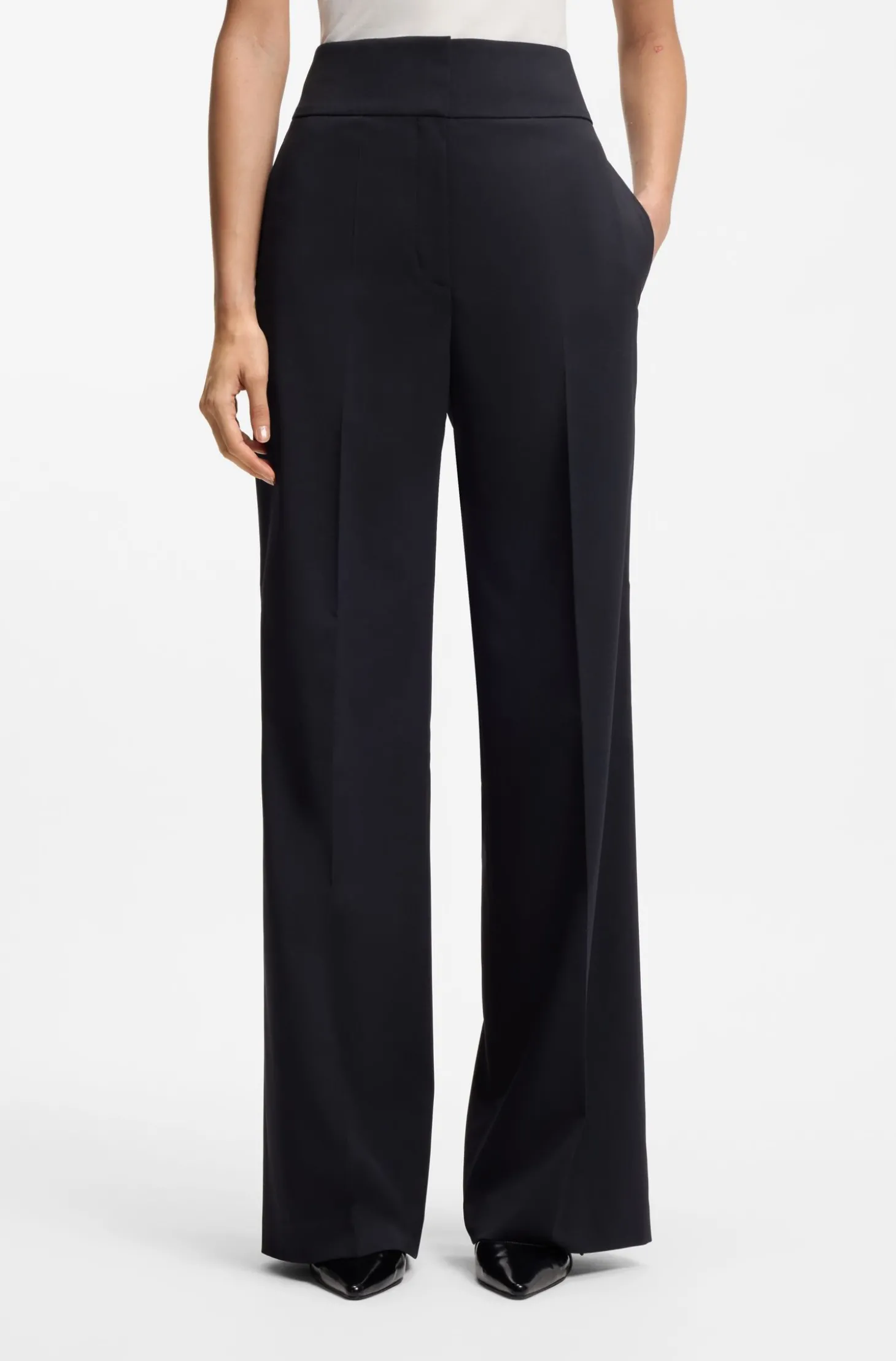 Regular-Fit Hose mit hohem Bund und ausgestelltem Bein
