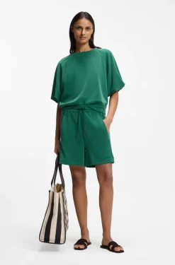 Regular-Fit Shorts aus Modal-Mix mit Teilungsnähten