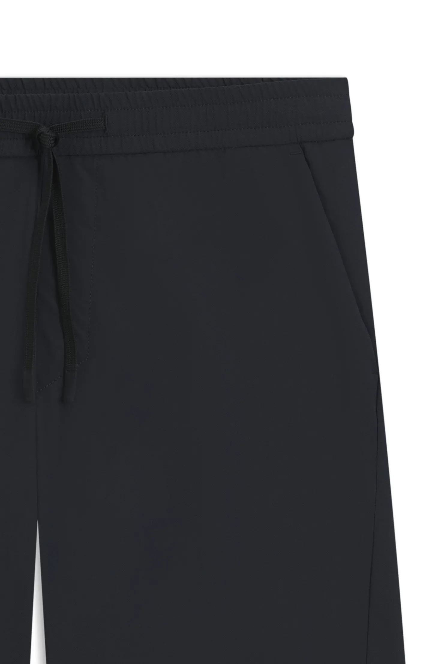 Regular-Fit Shorts aus wasserabweisendem und schnelltrocknendem Twill