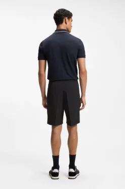 Regular-Fit Shorts aus wasserabweisendem und schnelltrocknendem Twill
