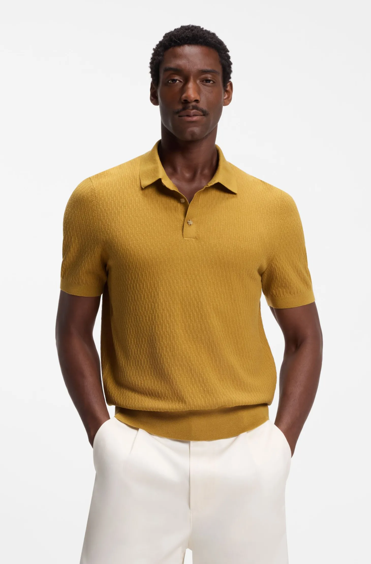 Regular-Fit Strick-Poloshirt aus strukturiertem Gewebe