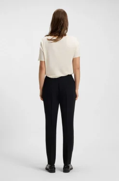 Regular-Fit T-Shirt mit Vorderseite aus Stretch-Seide