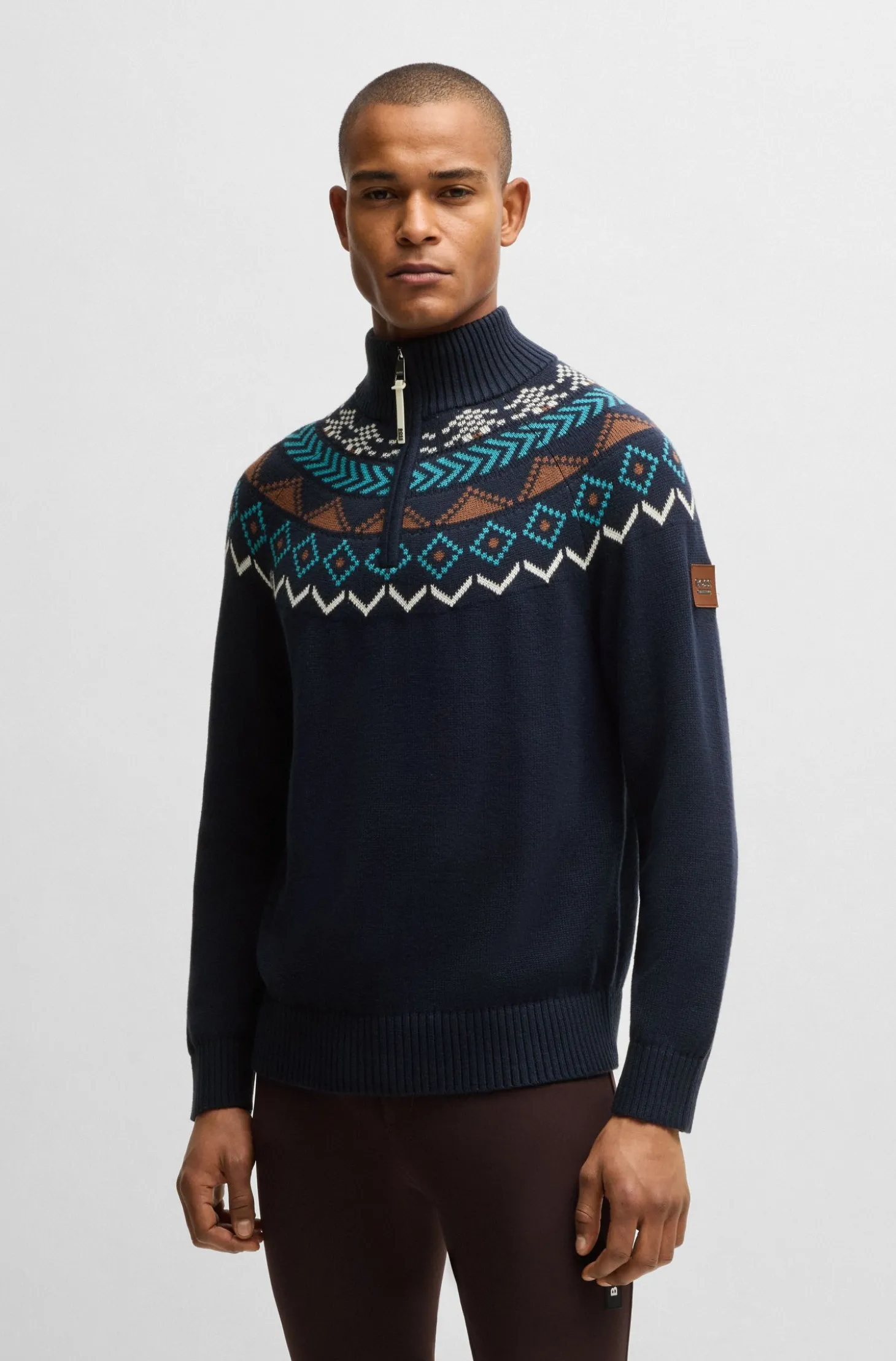 Reitsport-Pullover mit Troyerkragen und Strickmuster