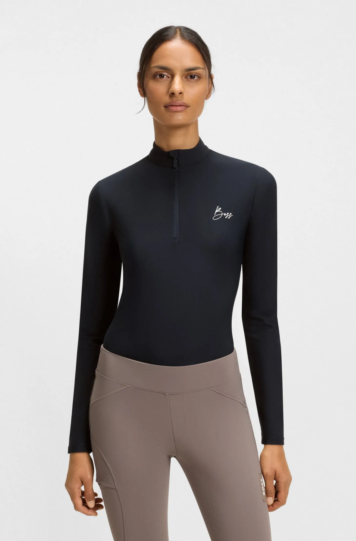 Reitsport-Trainingsshirt mit Logo in handschriftlichem Stil