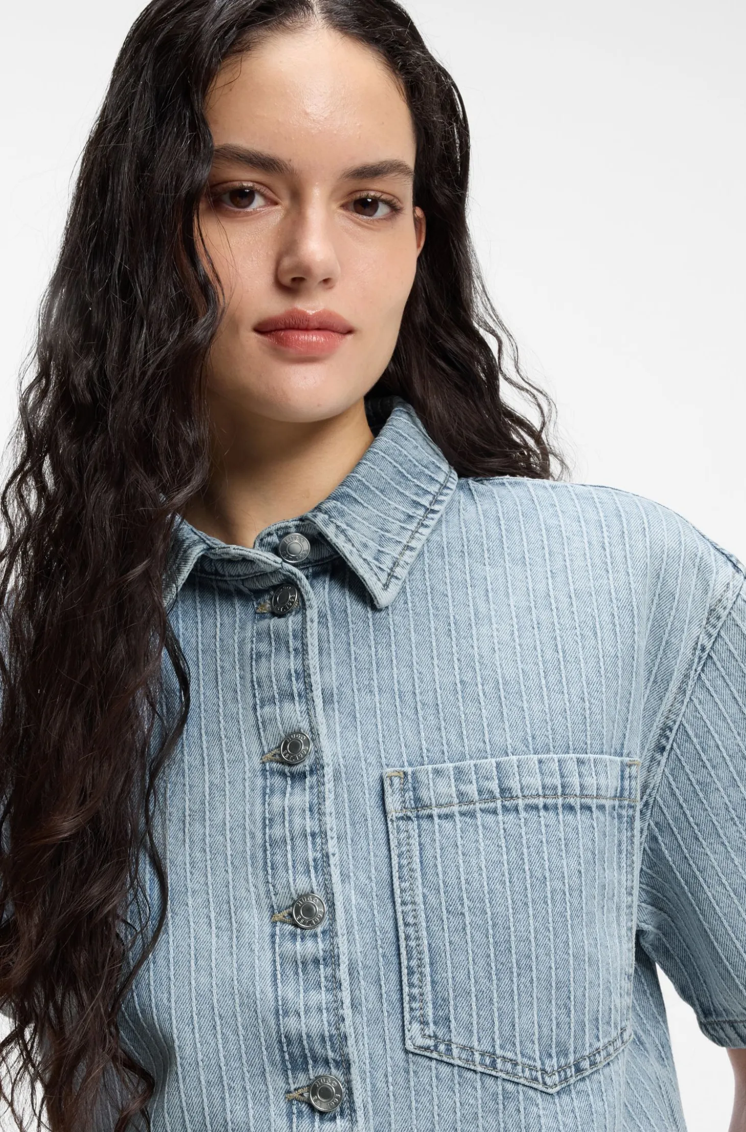 Relaxed-Fit Bluse aus gestreiftem Rigid-Denim