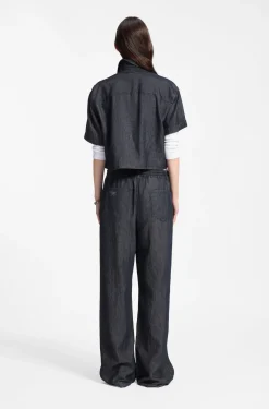 Relaxed-Fit Bluse aus leichtem Denim in Cropped-Länge