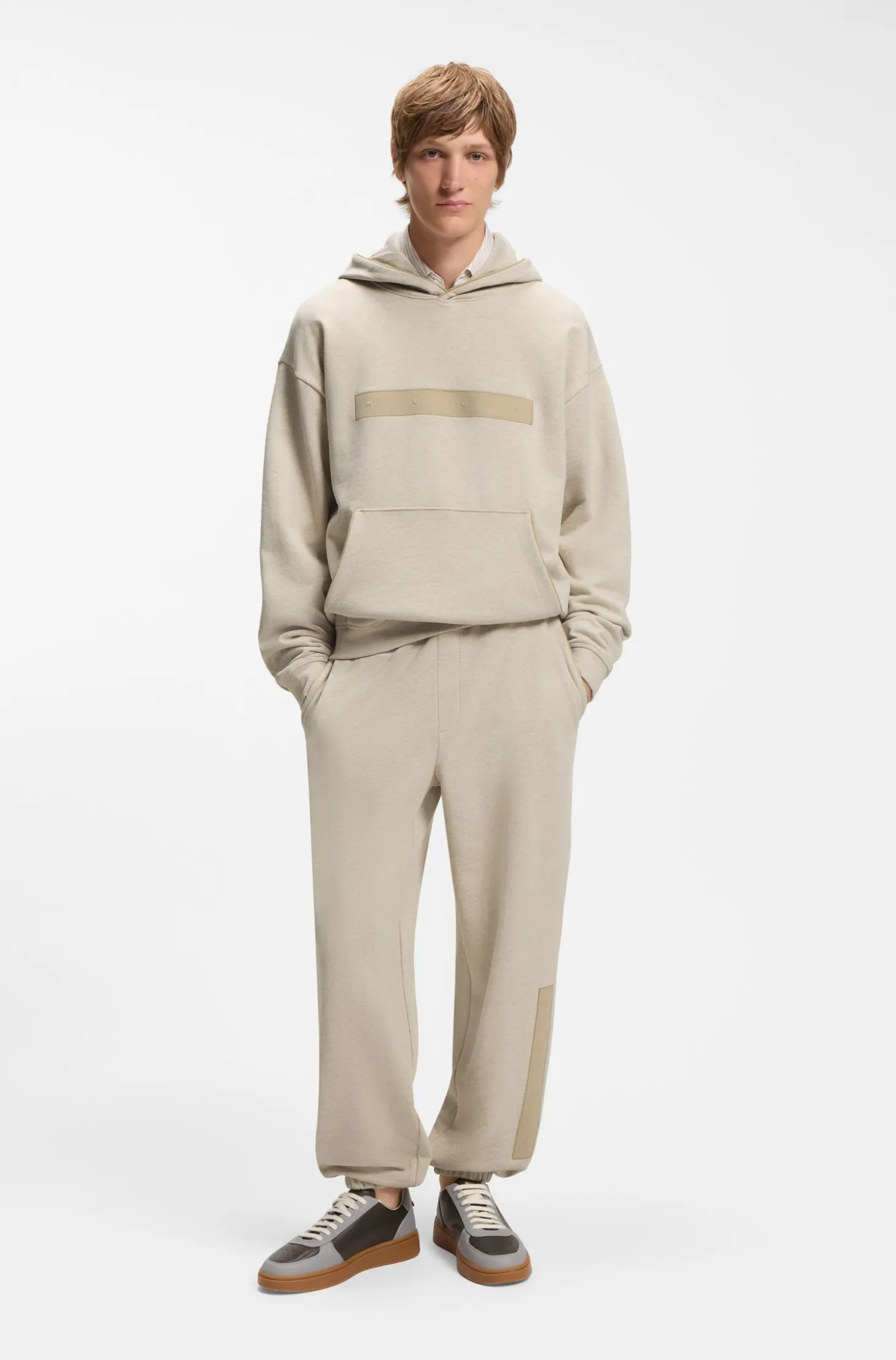 Relaxed-Fit Hoodie aus Baumwollfrottee mit weit gesetztem Logo