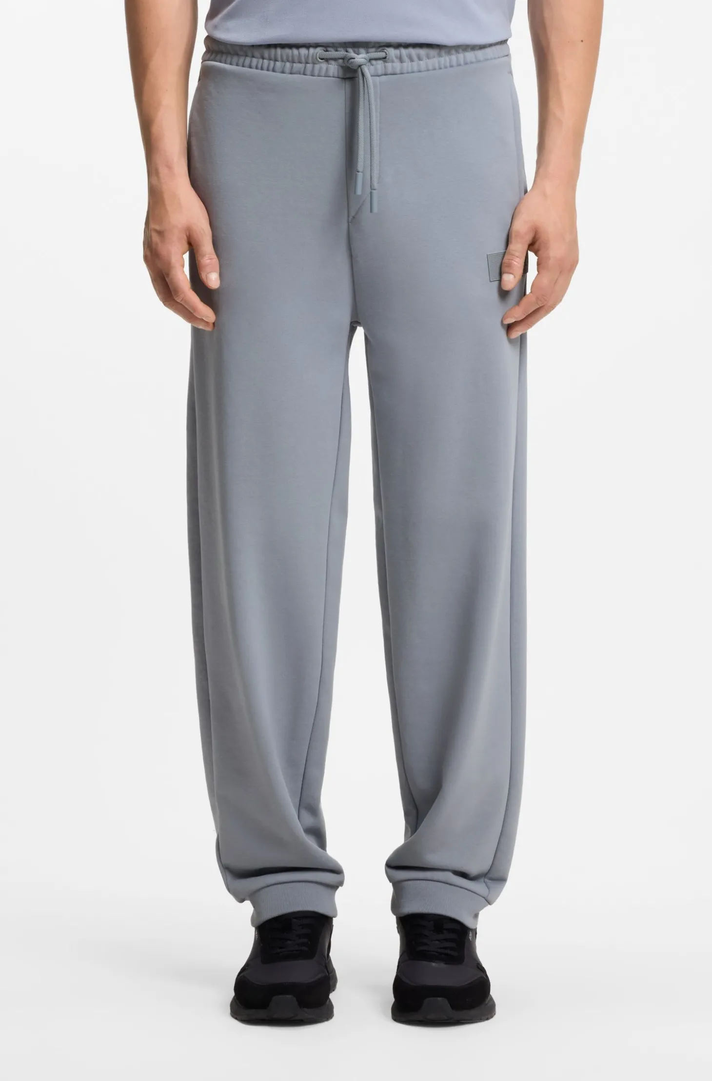 Relaxed-Fit Hose aus innovativem French Terry