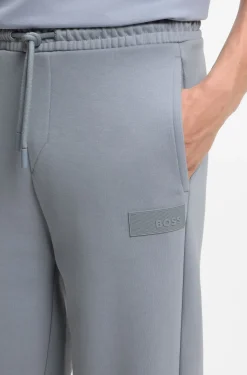Relaxed-Fit Hose aus innovativem French Terry