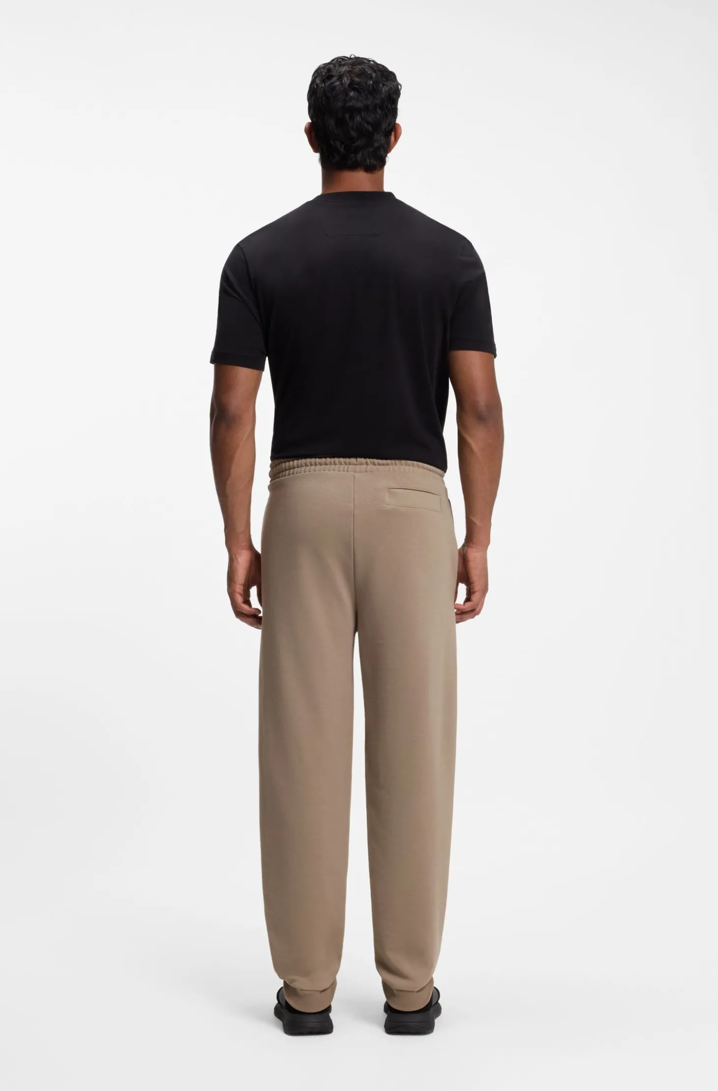 Relaxed-Fit Hose aus innovativem French Terry