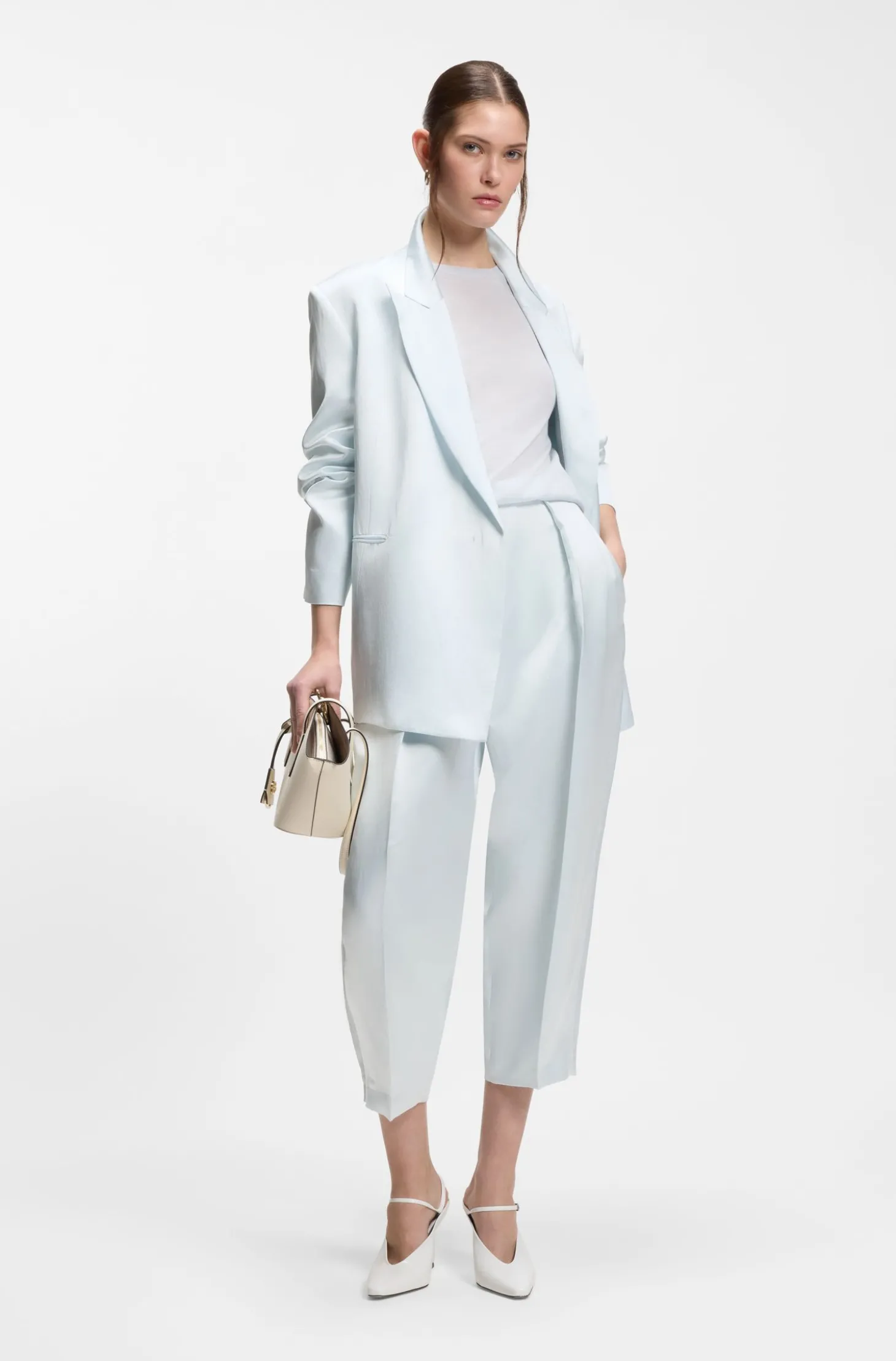 Relaxed-Fit Hose aus Satin mit Bundfalten auf der Vorderseite