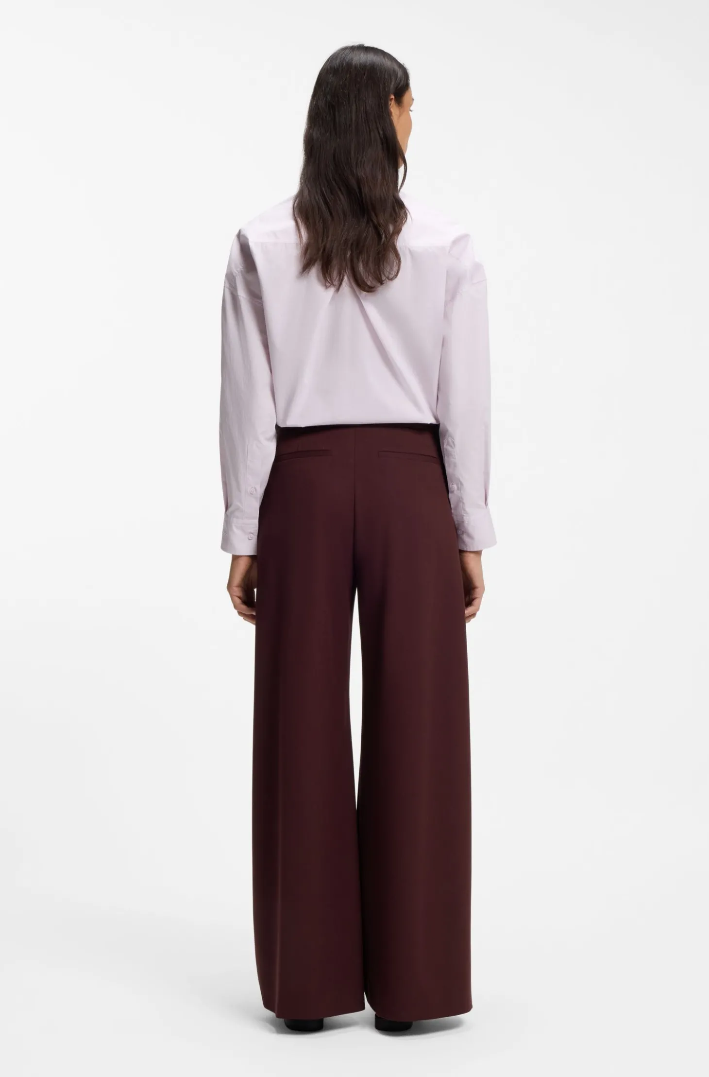 Relaxed-Fit Hose mit weitem Beinverlauf