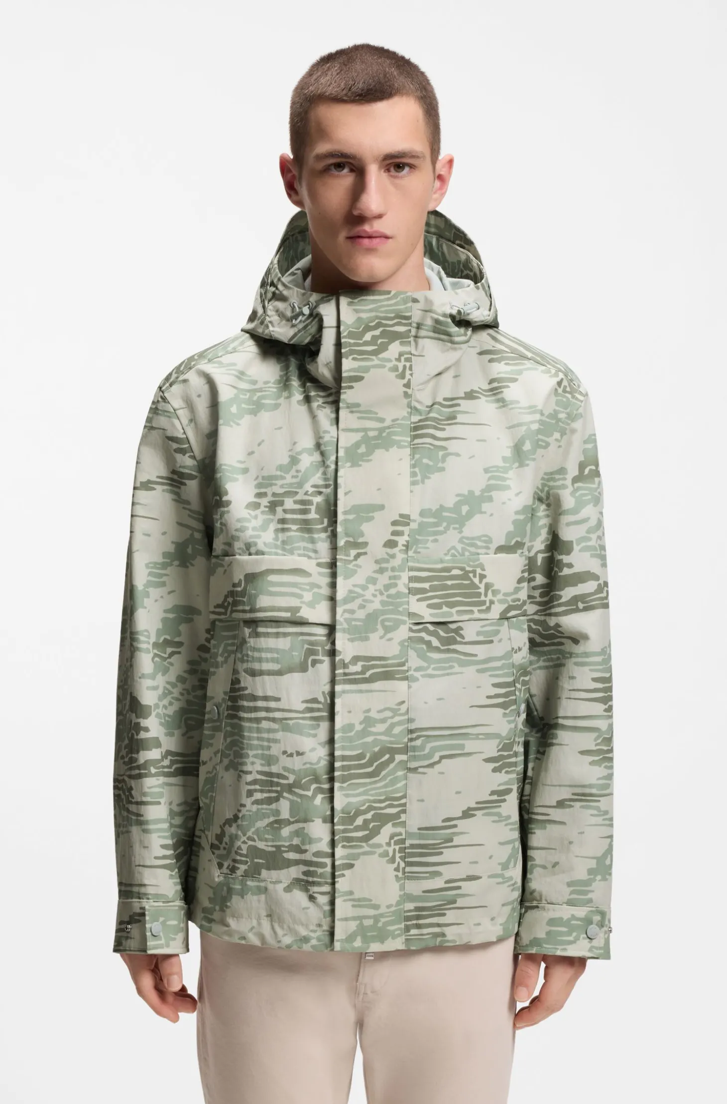 Relaxed-Fit Jacke aus bedrucktem, wasserabweisendem Ripstop