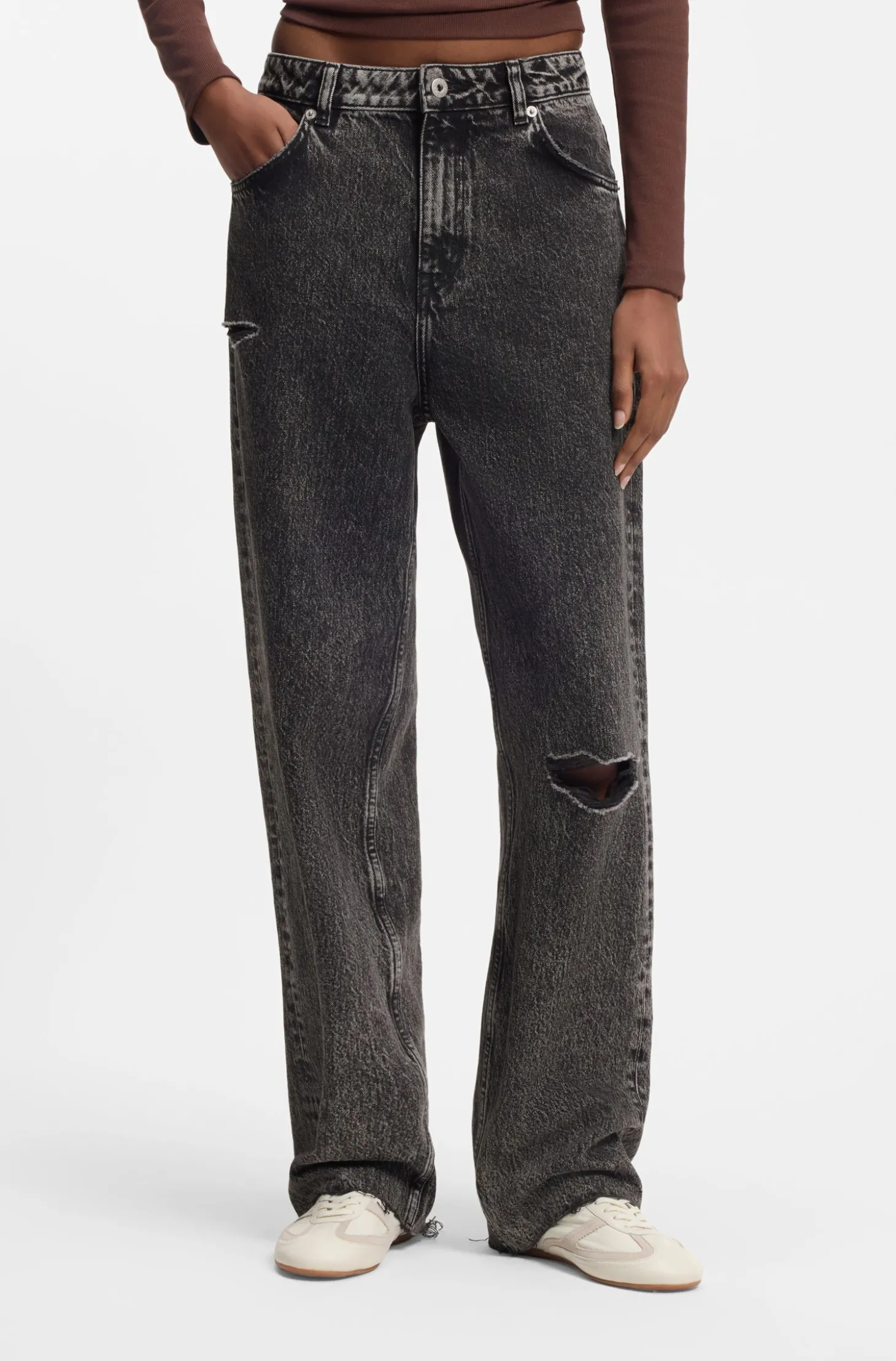 Relaxed-Fit Jeans aus schwarzem, festem Denim in Used-Optik