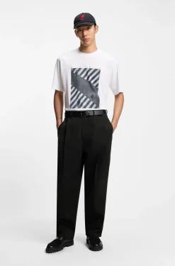 Relaxed-Fit Jeans aus tiefschwarzem japanischem Denim