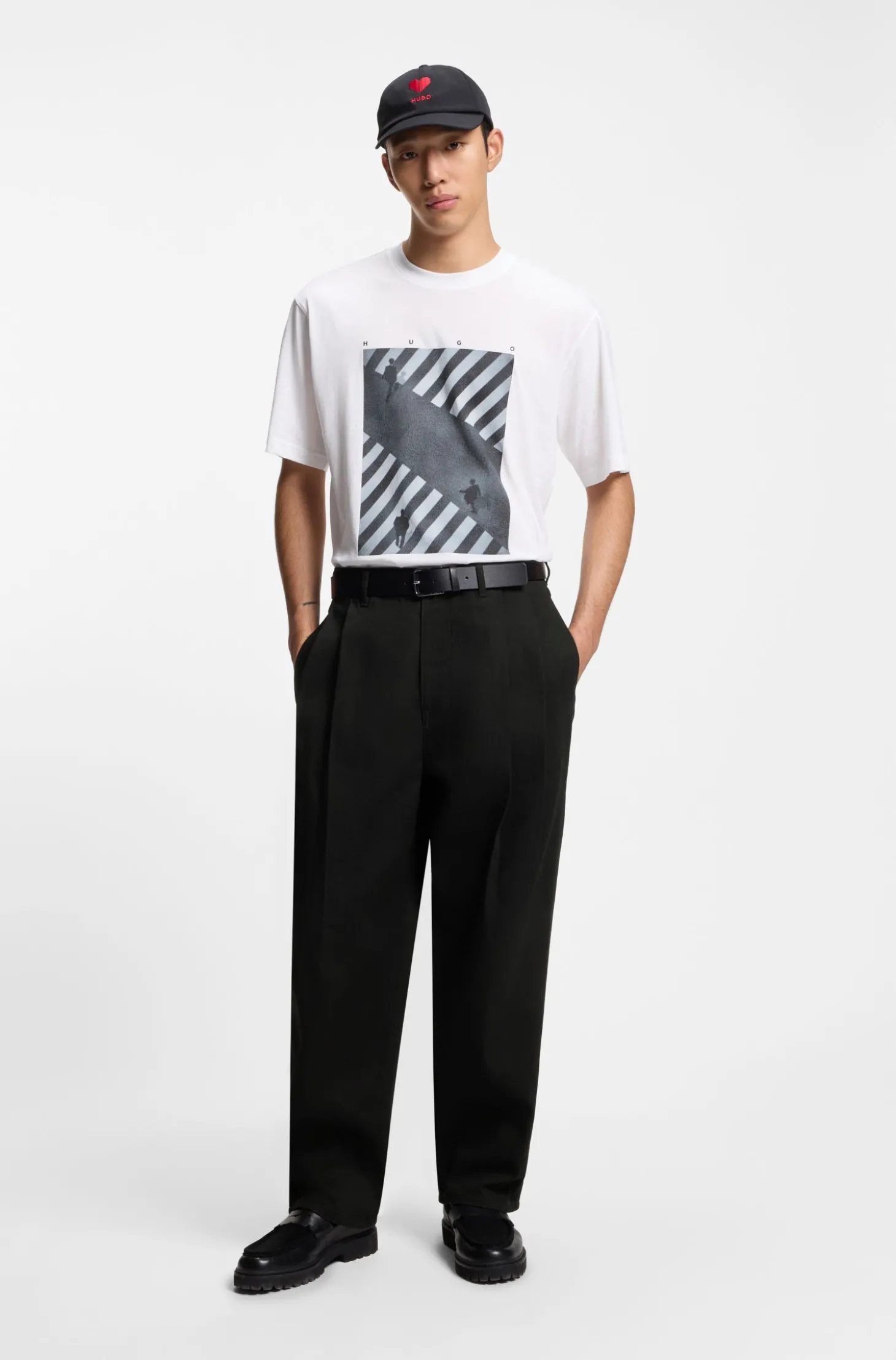 Relaxed-Fit Jeans aus tiefschwarzem japanischem Denim