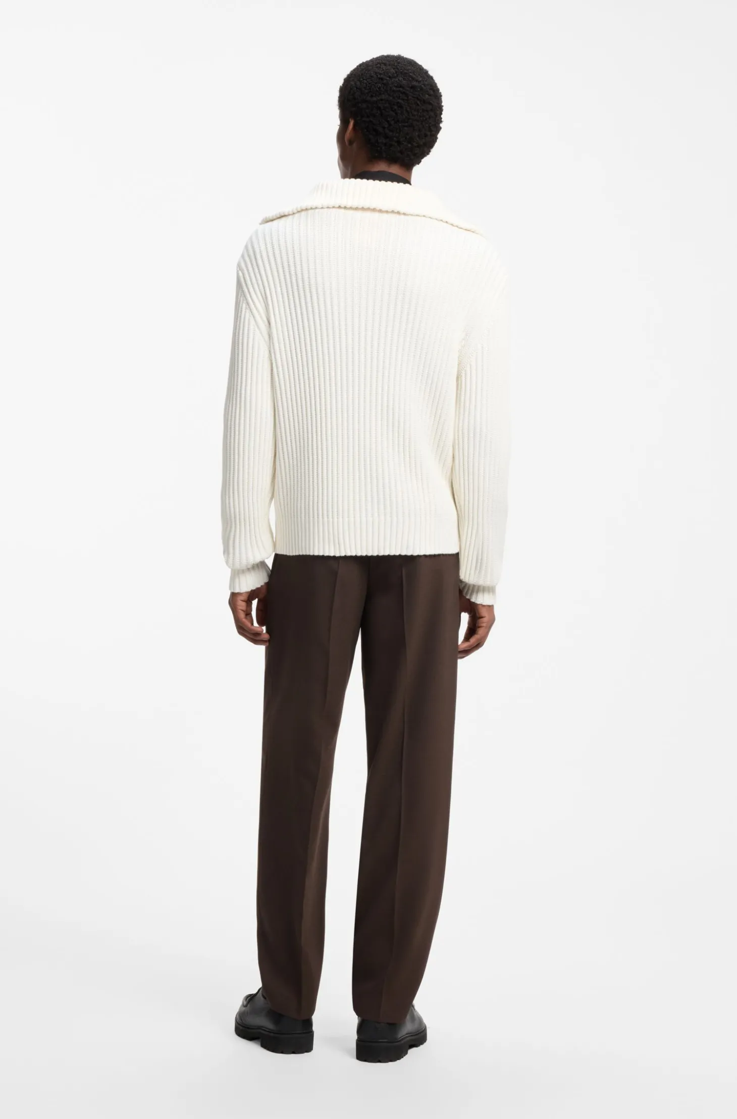 Relaxed-Fit Pullover aus gerippter Baumwolle mit Troyerkragen