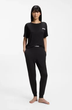 Relaxed-Fit Pyjama-Shirt aus Stretch-Jersey mit kontrastfarbenem Logo