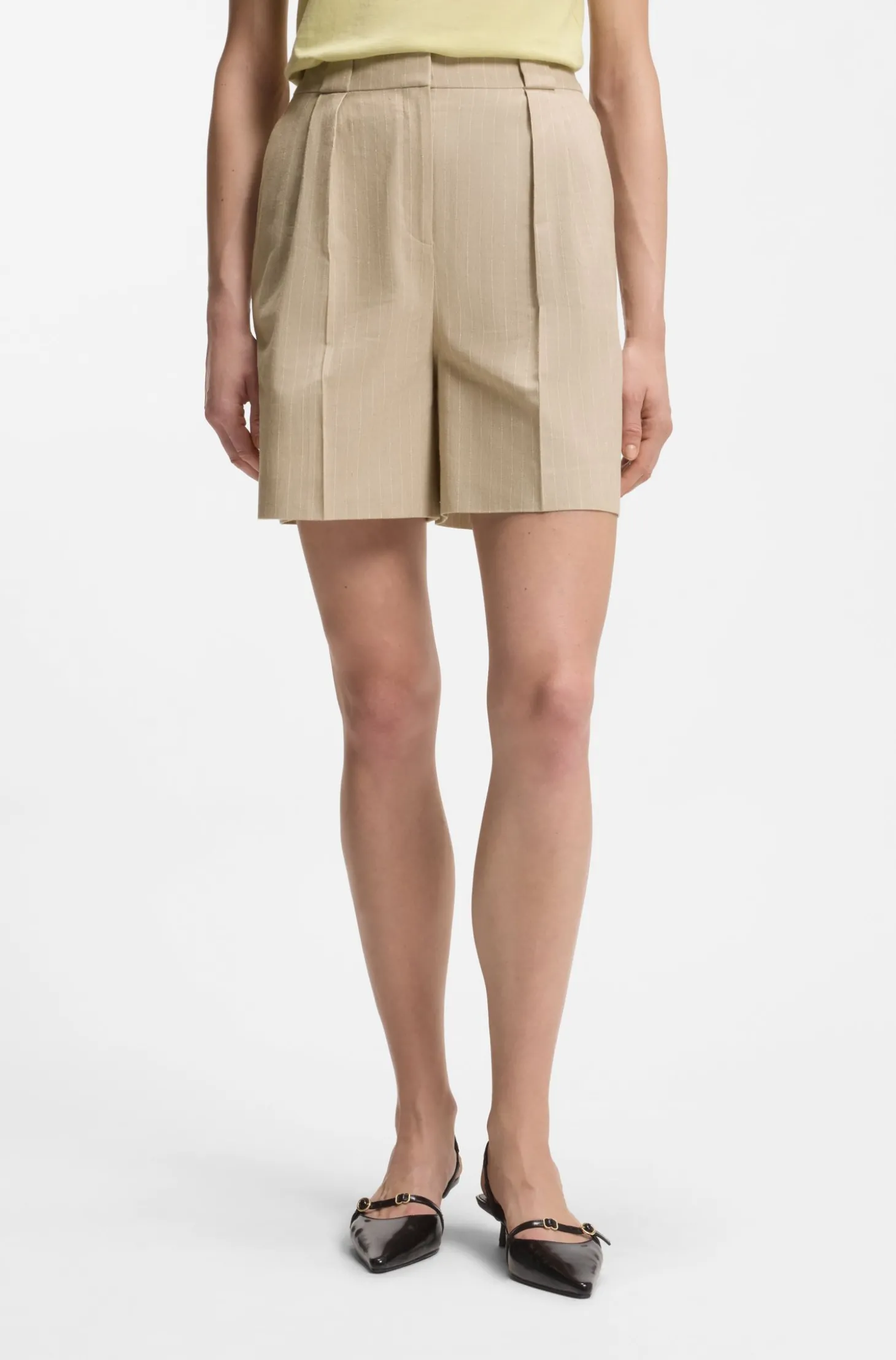 Relaxed-Fit Shorts aus Baumwoll-Mix mit Nadelstreifen