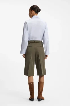 Relaxed-Fit Shorts mit Schnallengürtel