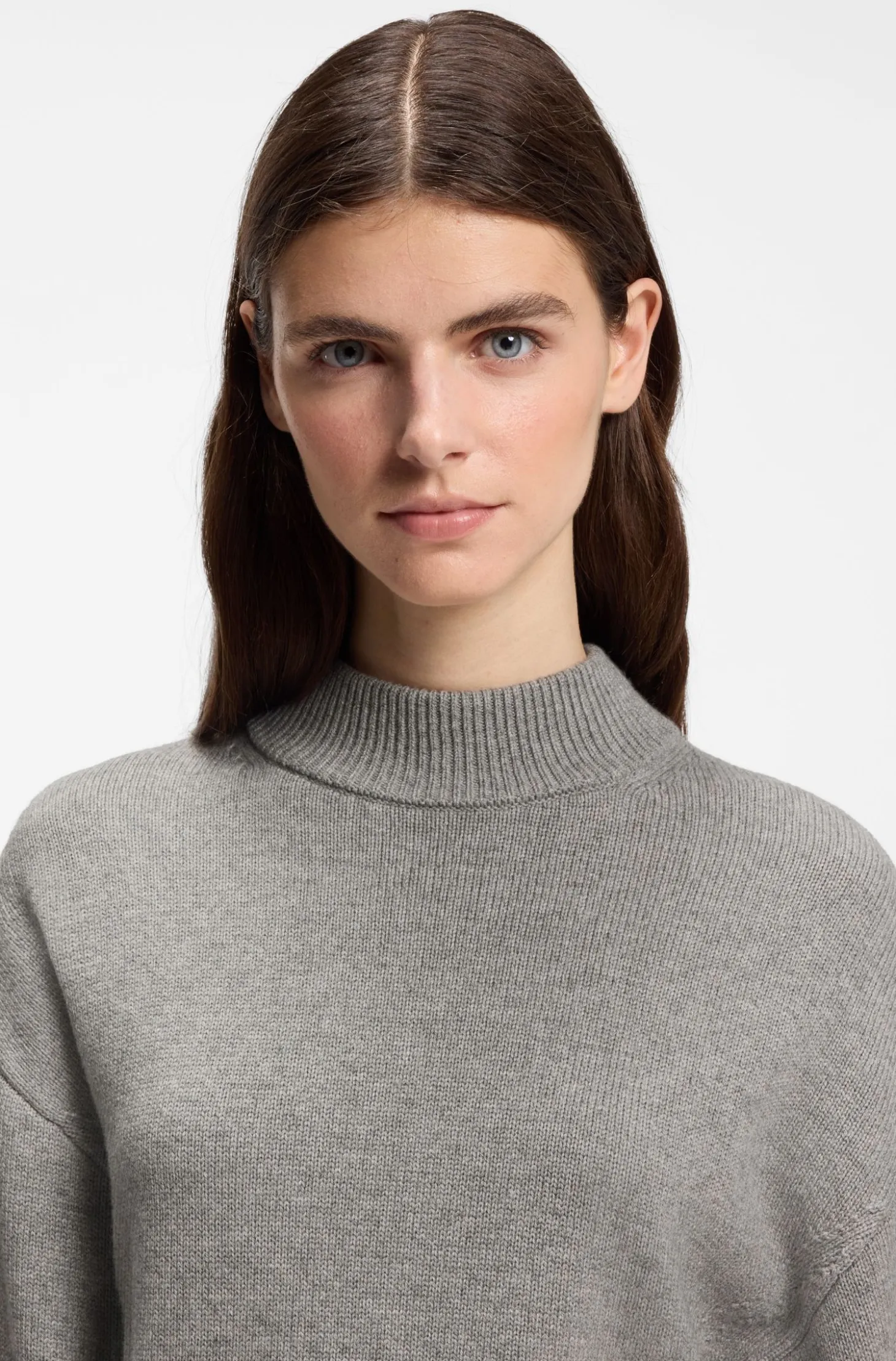 Relaxed-Fit Strickpullover mit Stehkragen
