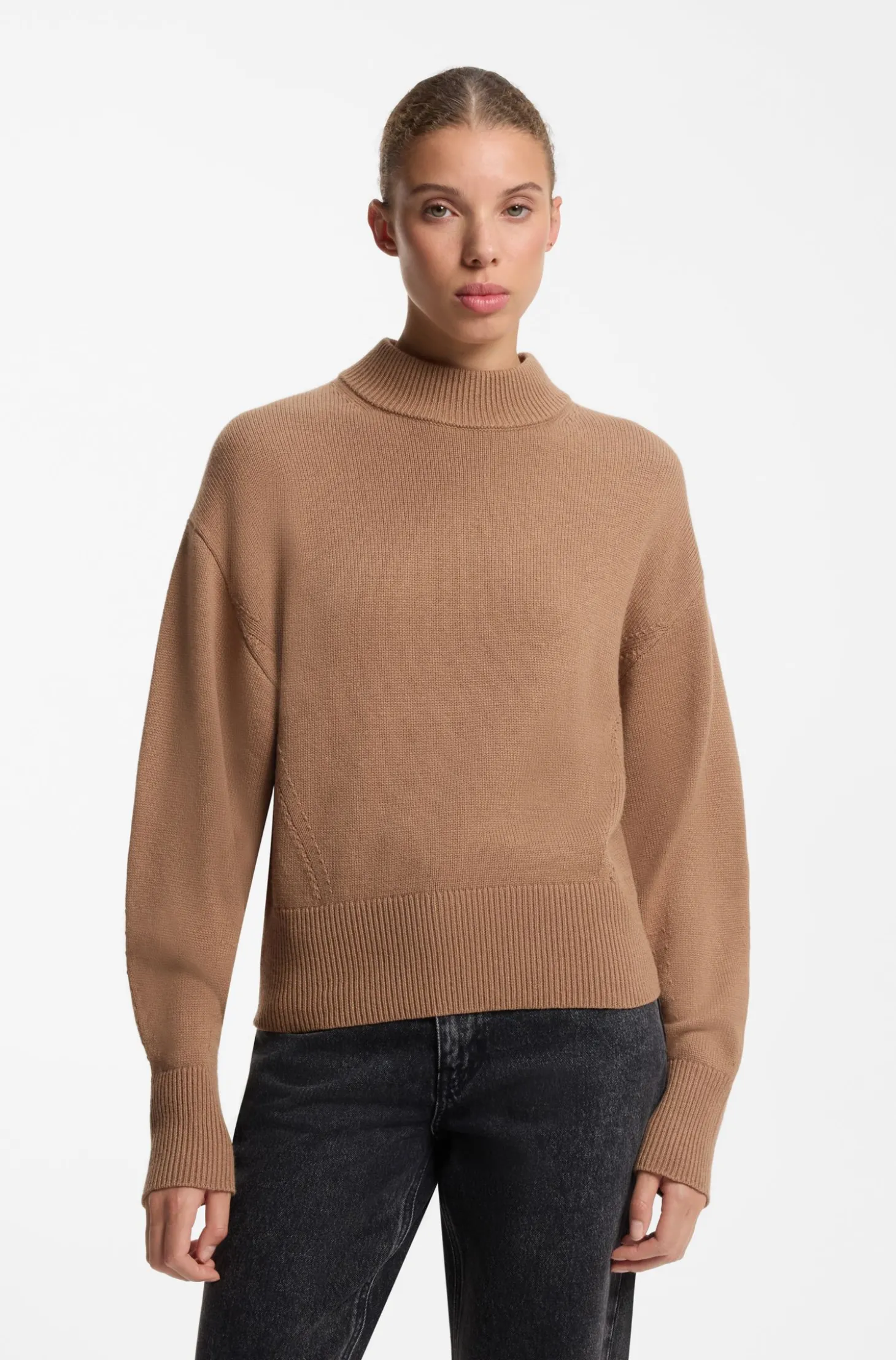 Relaxed-Fit Strickpullover mit Stehkragen