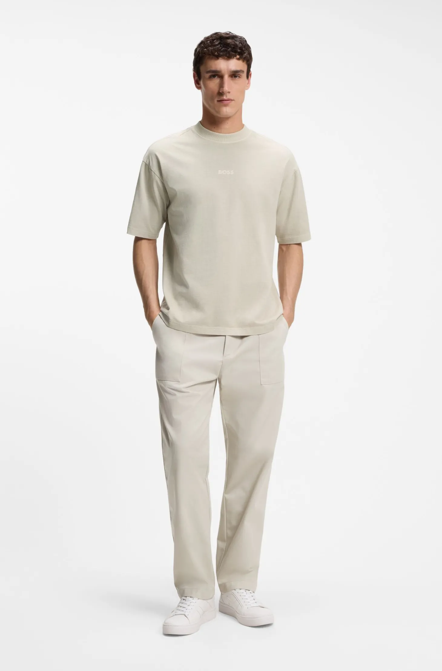 Relaxed-Fit T-Shirt aus Baumwolle mit Logo-Stickerei