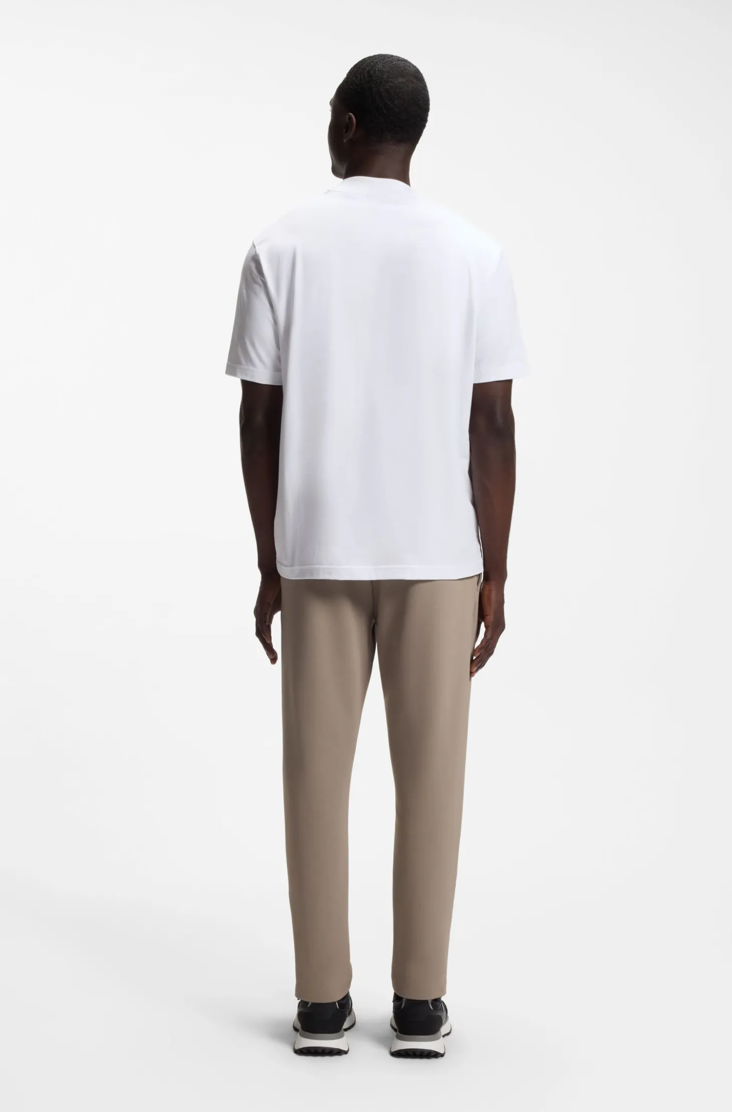 Relaxed-Fit T-Shirt aus Stretch-Baumwolle mit Stehkragen