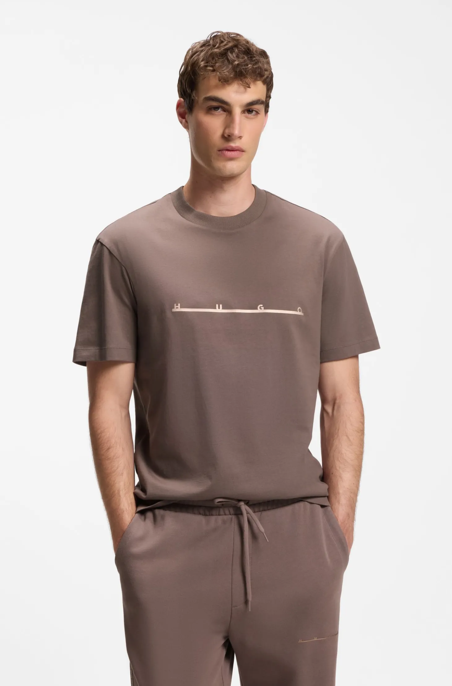Relaxed-Fit T-Shirt mit Zickzack-Nahtdetail