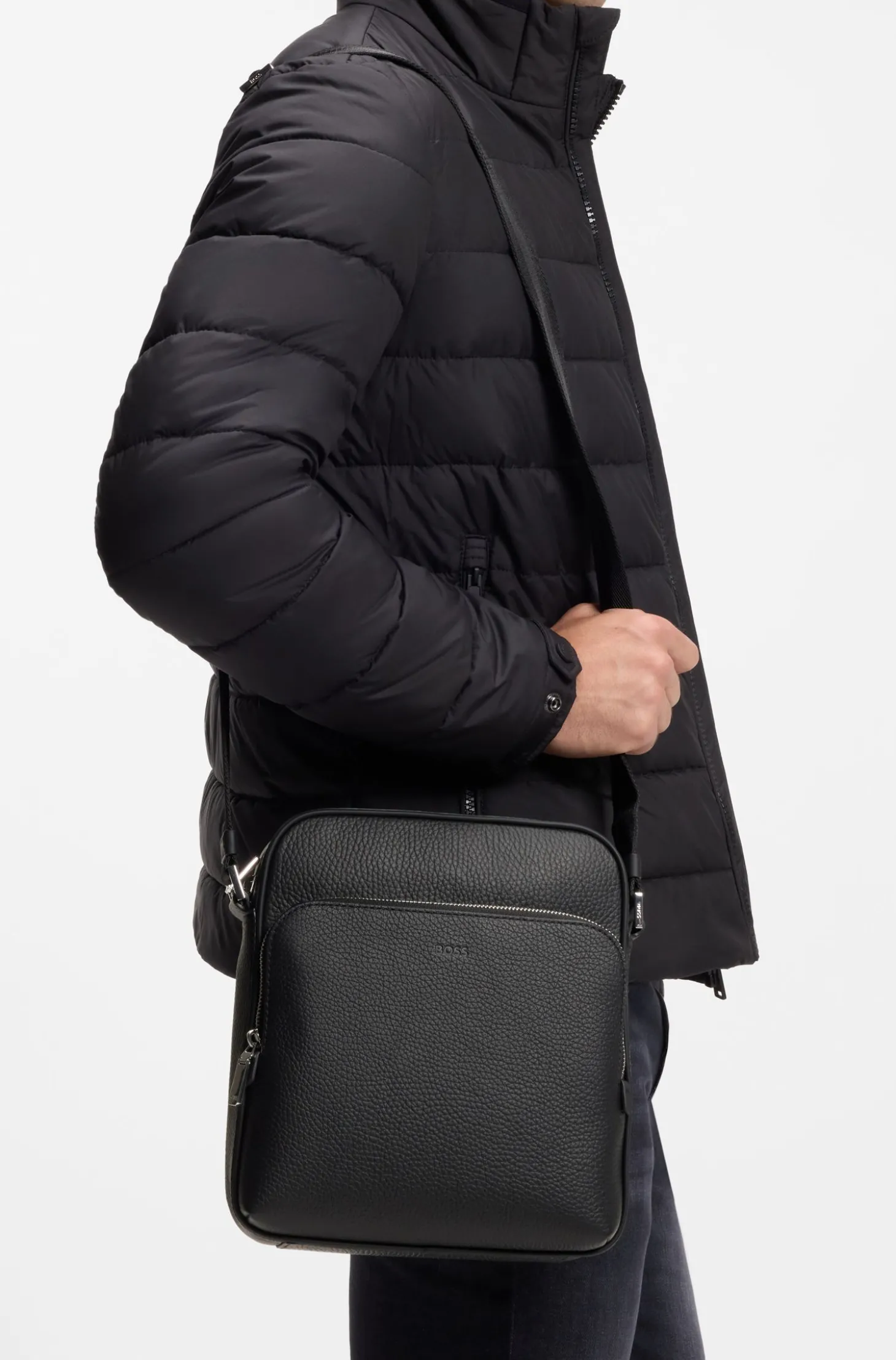 Reporter-Tasche aus natürlich genarbtem italienischem Leder
