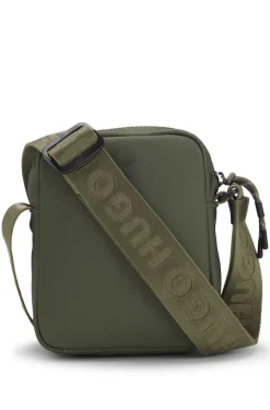 Reporter-Tasche aus Twill mit metallenem Logo-Schriftzug