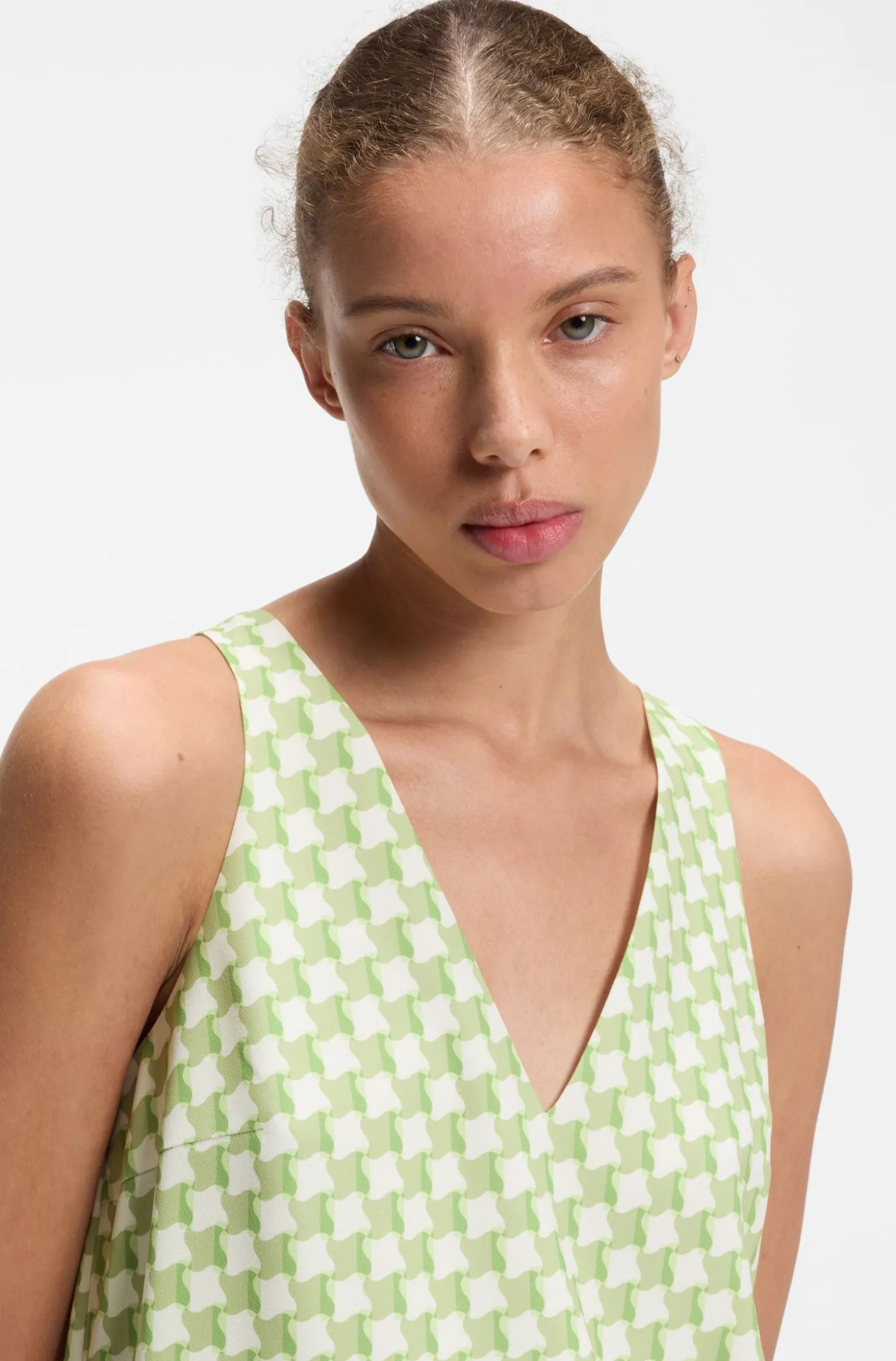 Ärmelloses Top mit geometrischem Print und Pailletten