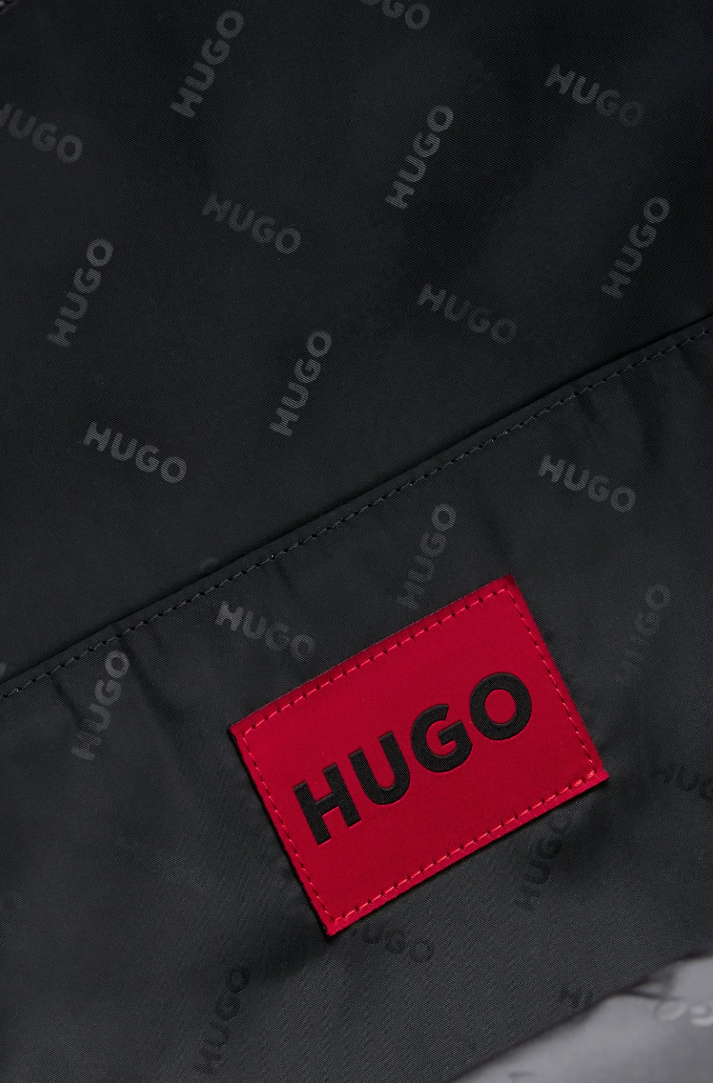 Rucksack aus Kunstleder mit geprägtem Logo-Patch