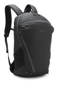 Rucksack aus Kunstleder mit reflektierenden Details