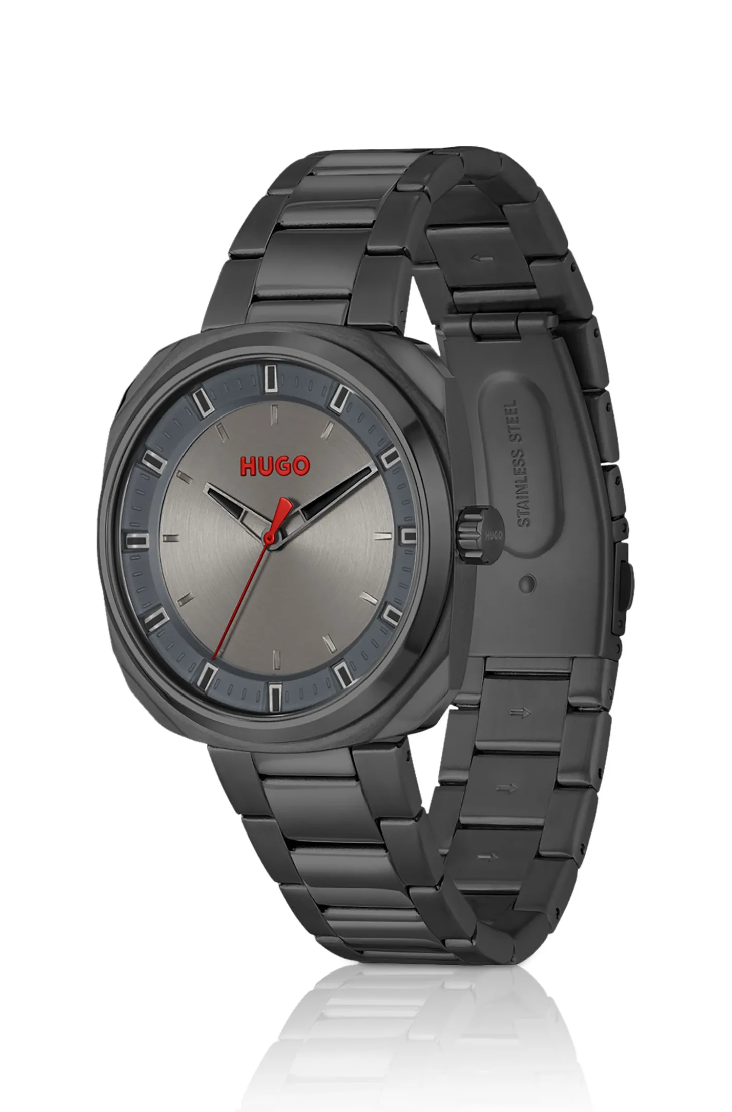 Schwarz beschichtete Uhr mit Gliederarmband