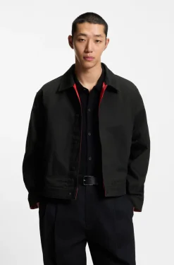 Schwarze Regular-Fit Jacke aus japanischem Denim