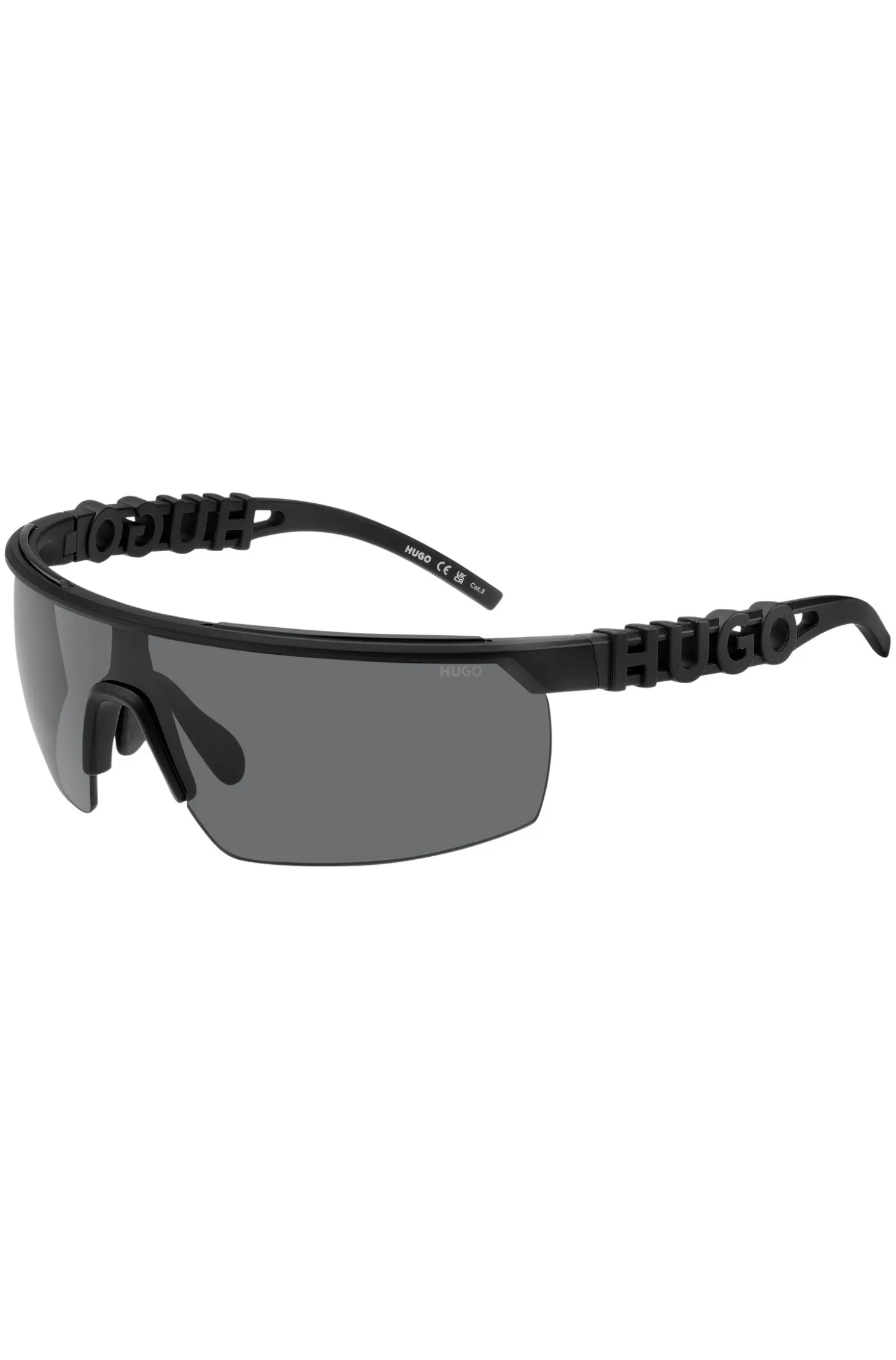 Schwarze Sonnenbrille im Masken-Stil mit 3D-Logo auf den Bügeln