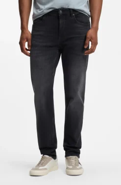 Schwarze Tapered-Fit Jeans aus bequemem Stretch-Denim