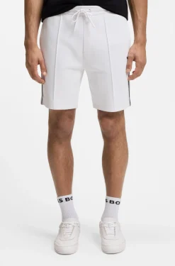 Shorts aus Baumwoll-Mix mit Paspeln
