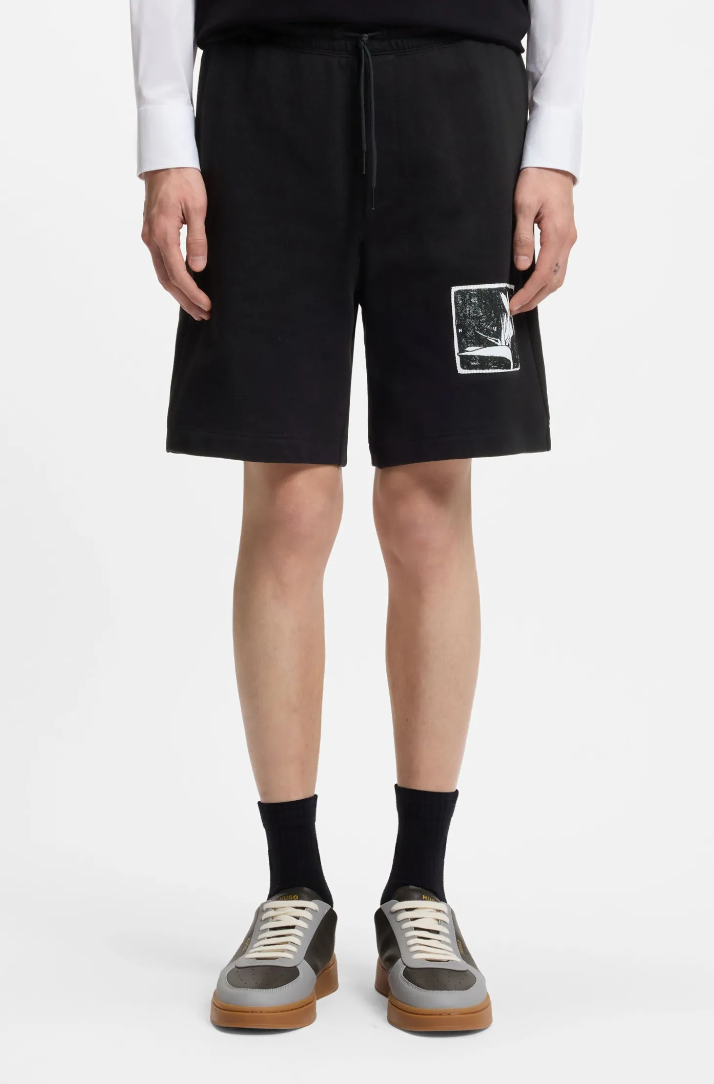 Shorts aus Baumwoll-Terry mit Artwork-Patch