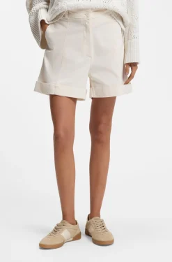 Shorts aus Stretch-Baumwolle mit umgeschlagenen Säumen