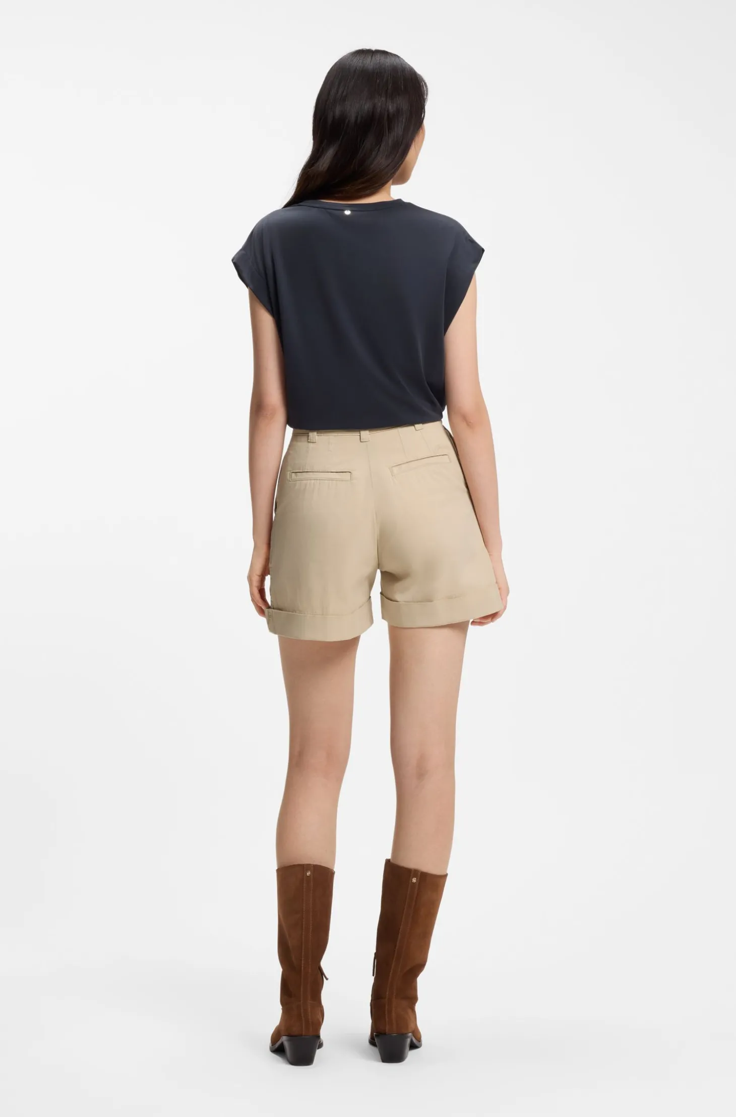 Shorts aus Stretch-Baumwolle mit umgeschlagenen Säumen